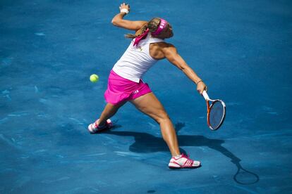 La checa Lucie Hradecka, durante el partido.