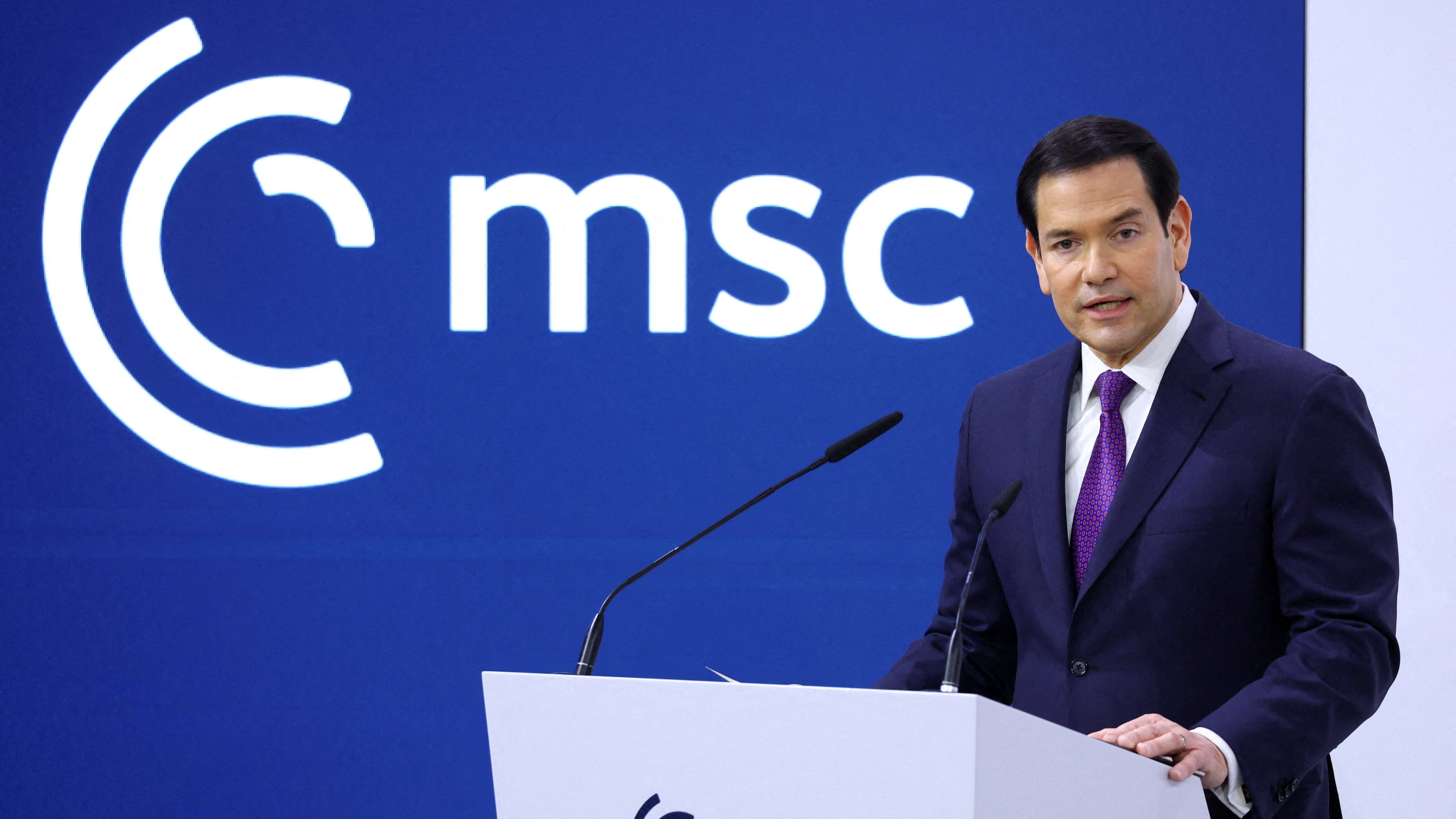 EE UU impone las condiciones de Trump para mantener con vida la relación con Europa