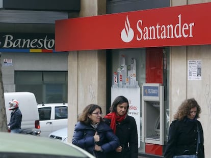 El grupo Santander cerrará 700 oficinas en los próximos tres años