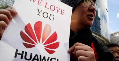 Apoyo a Huawei durante el juicio a la CFO de esta, Meng Wanzhou en Vancouver (Canad&aacute;).