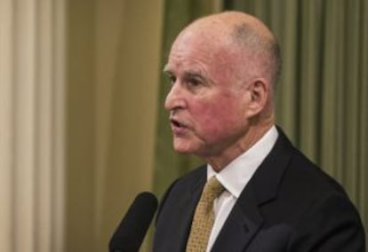 Jerry Brown, gobernador de California.