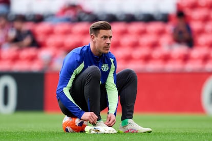 Ter Stegen en el calentamiento previo al partido ante el Athletic.