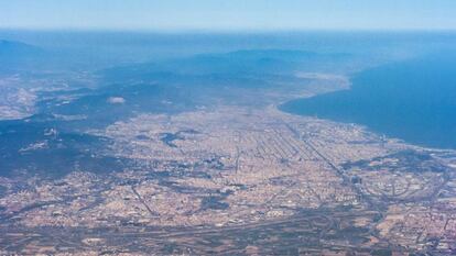 Vista aérea del área metropolitana de Barcelona.