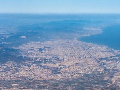 Vista aérea del área metropolitana de Barcelona.