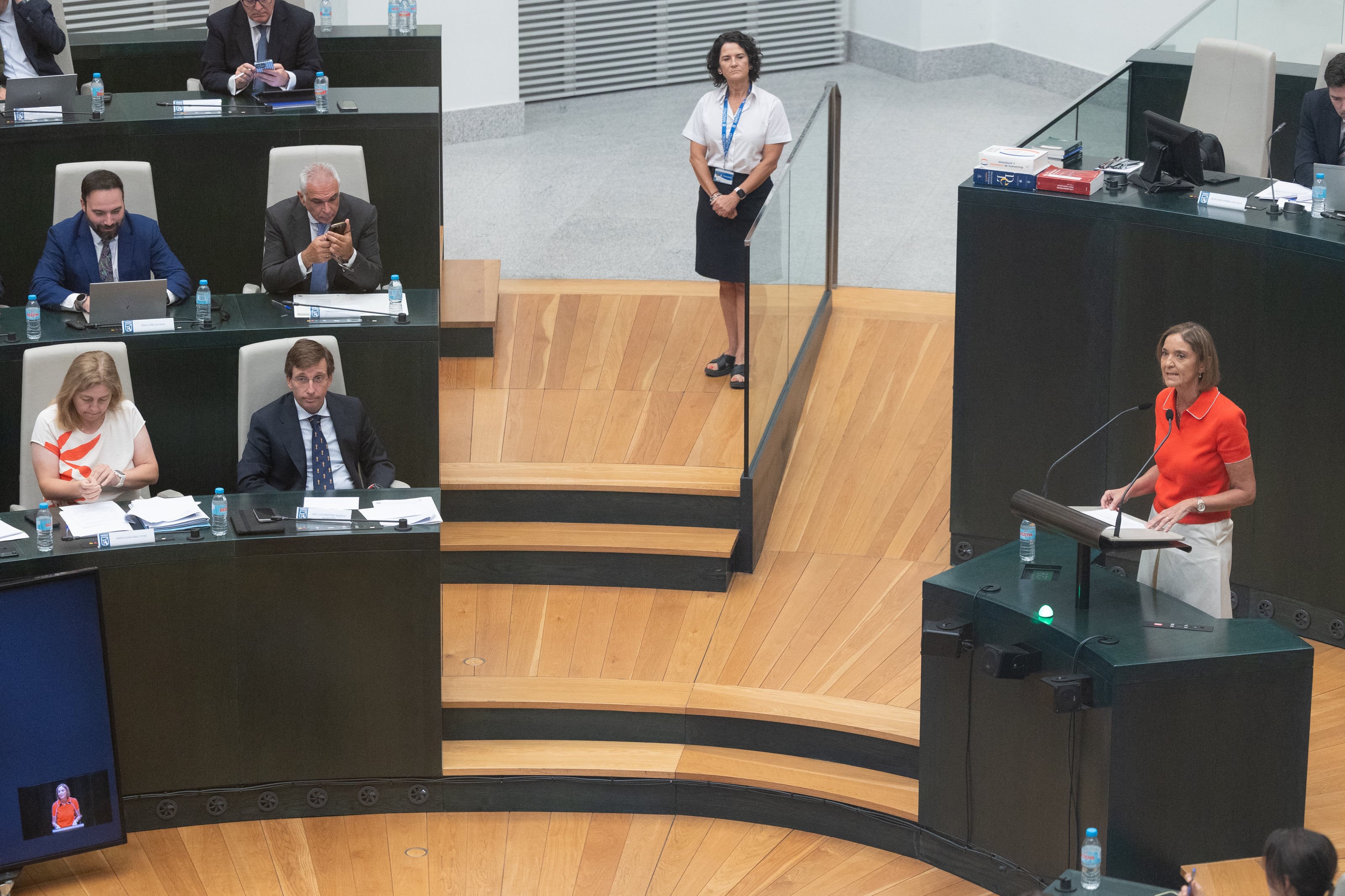 Almeida, a Reyes Maroto por las primarias del PSOE: “Somos muchos los que celebramos su victoria como candidata”