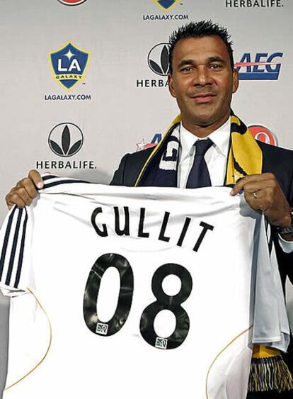 Ruud Gullit, durante su presentación