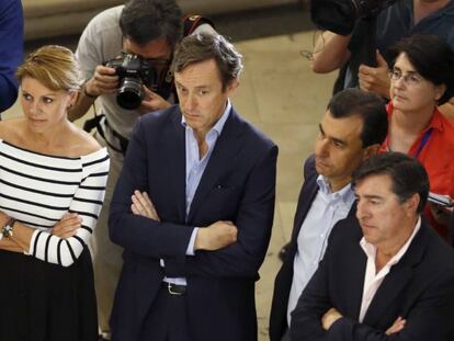 Carlos Floriano, Maria Dolores de Cospedal, Rafael Hernando, Fernando Martinez Maillo y José Antonio Bermúdez este miércoles en el Congreso.