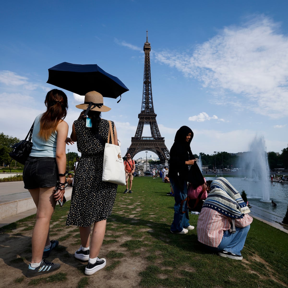 Francia se abrasa: la segunda ola de calor en 20 días pone en alerta roja a 49 departamentos