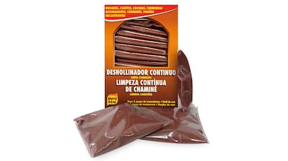 De entre los productos para deshollinar una chimenea, este lote de bolsas individuales es muy fácil de usar.