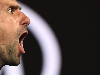 Djokovic celebra un punto durante la final con Nadal en Melbourne.