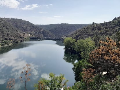 Embalse vendido por EDP a Movhera en Miranda do Douro, Portugal, con capacidad para almacenar 6,4 millones de metros cúbicos de agua.