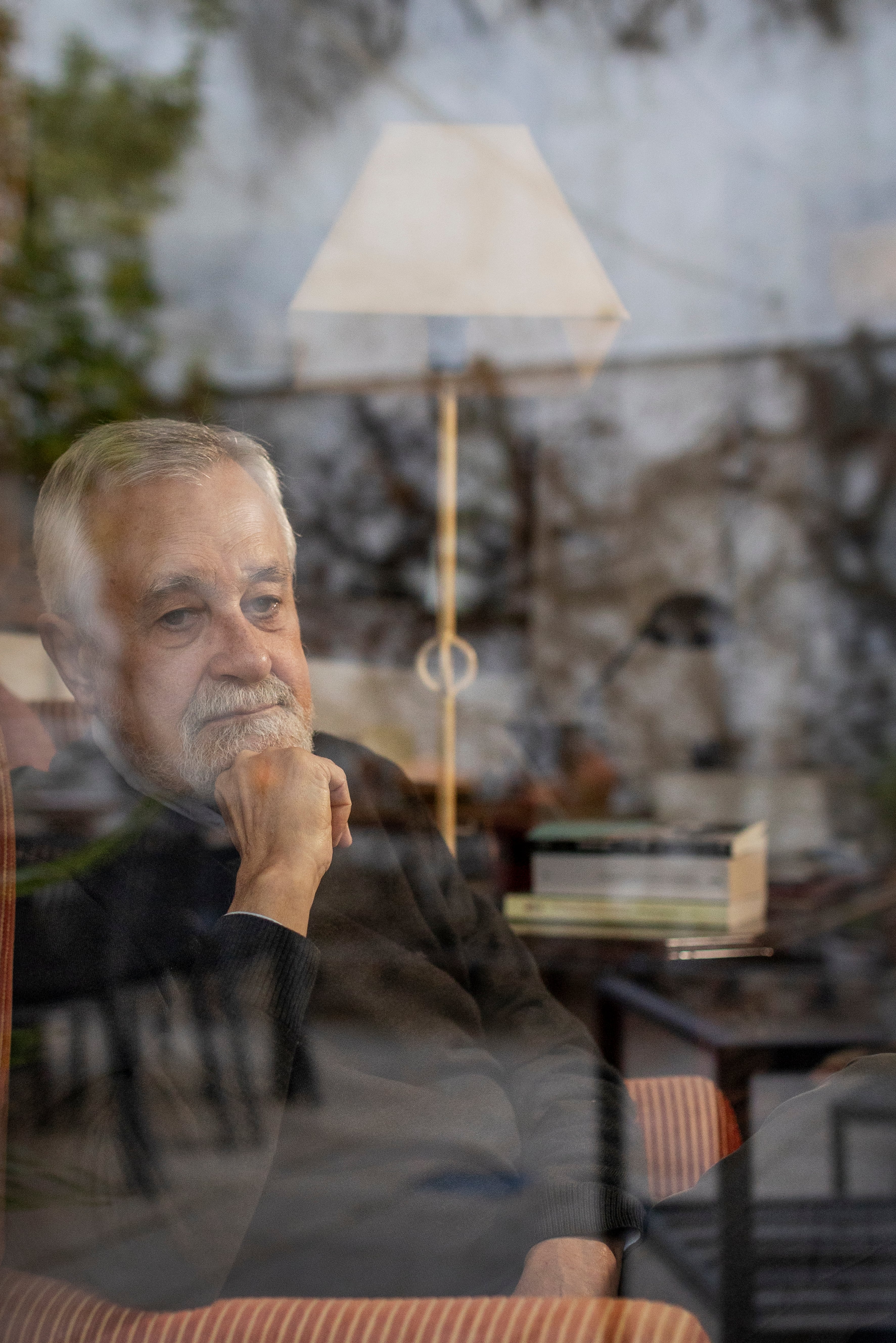 Retrato de José Antonio Griñán, en su casa el 24 de enero.