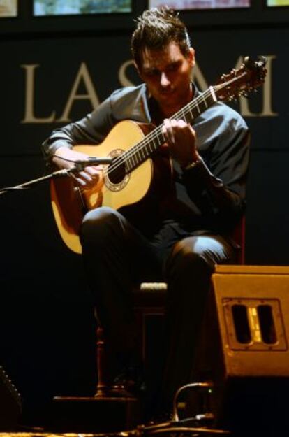 El guitarrista Carlos Piñana en el Festival del Cante de las Minas