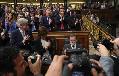 El presidente del gobierno Mariano Rajoy, a su llegada al Congreso.