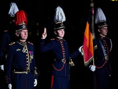 La princesa Isabel de Bélgica prestó oficialmente el juramento como oficial, el 26 de septiembre de 2023 en la Real Academia Militar de Bruselas.