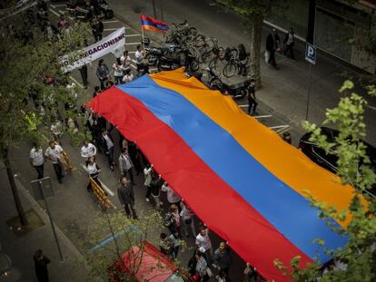 La comunidad armenia se manifest&oacute; el viernes en el centro de Barcelona.