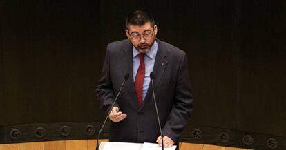 Sánchez Mato habla en el pleno del día 16 en presencia de Carmena.