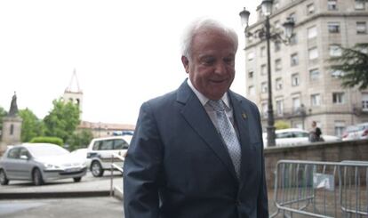 El expresidente de la Diputación de Ourense llega hoy a la segunda jornada del juicio contra él.