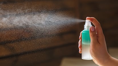 Se pueden rellenar con una gran variedad de productos como agua o aceites bronceadores. GETTY IMAGES.