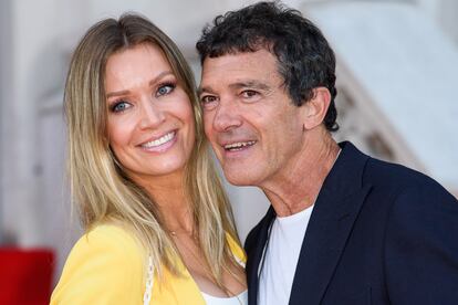 Antonio Banderas y Nicole Kimpel durante la promoción de 'Dolor y Gloria'.