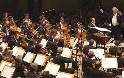 La Orquesta Beethoven de Bonn durante un concierto.