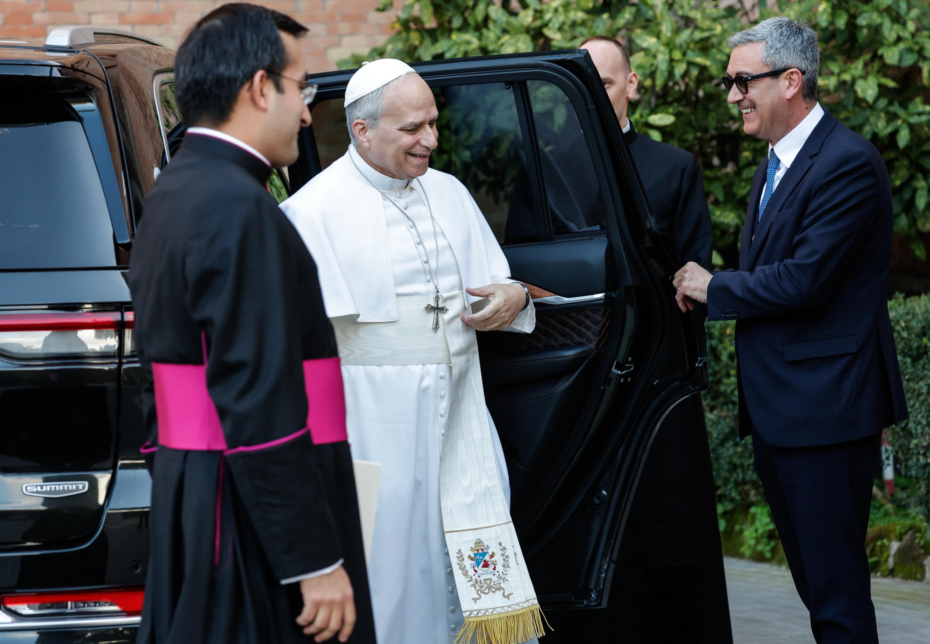 El papa León XIV anuncia un viaje en julio a Lampedusa en plena ofensiva contra la inmigración en Italia y EE UU