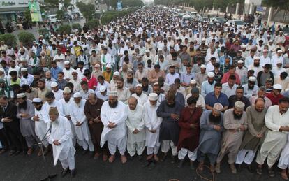 Protesta islamista contra la condena a muerte del jefe de Jamaat-e-Islami Rahman Nizami, el pasado d&iacute;a 12.