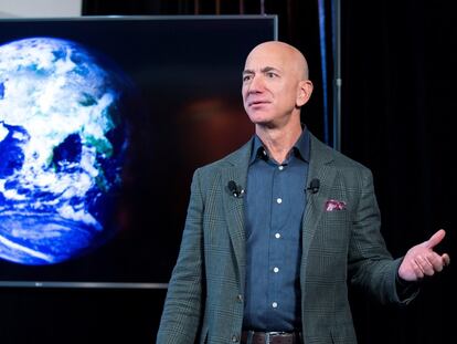 El magnate estadounidense Jeff Bezos, fundador de Amazon y de Blue Origin, la empresa dueña de 'New Shepard', la nave con la que viajará al espacio con turistas en julio.