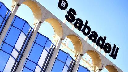 Sede del Sabadell, banco que trasladar&aacute; su sede social de Barcelona a Alicante.