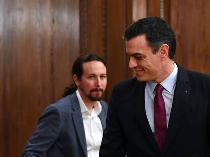 El presidente del Gobierno en funciones, Pedro Sánchez, y el líder de Unidas Podemos, Pablo Iglesias.