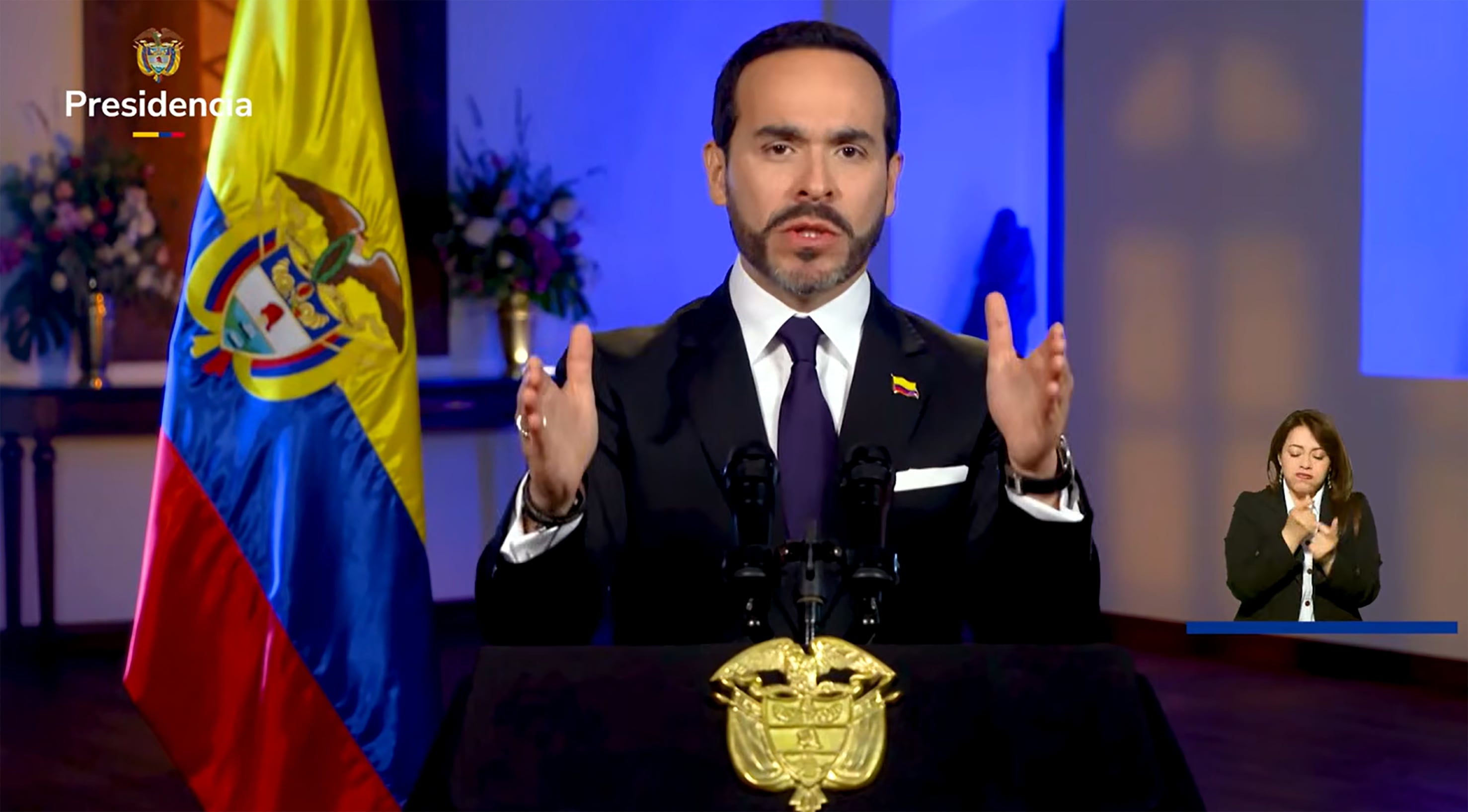 Del portazo de Petro al regreso al Fondo Monetario Internacional