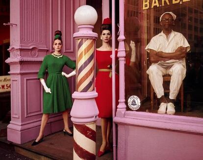 Antonia+Simone+Barbero en Nueva York, en 1960, de William Klein.