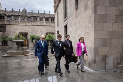 El presidente de la Generalitat, Salvador Illa, y la consellera de Territorio, Vivienda y Transición Ecológica, Sílvia Paneque, se han reunido con el presidente de Renfe, Álvaro Fernández, y el presidente de Adif, Luis Pedro Marco de la Peña, para abordar las continuas incidencias en el servicio ferroviario.