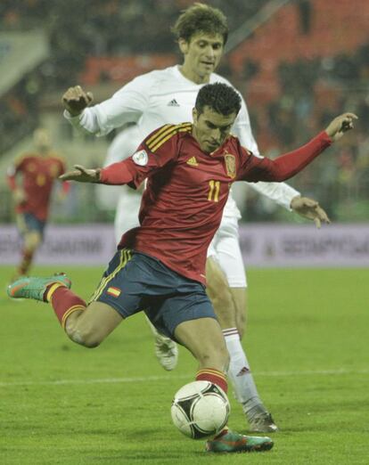 Un Pedro desatado protagonizó la victoria más abultada de España en su camino a Brasil. El canario fue autor de tres de los cuatro goles españoles.