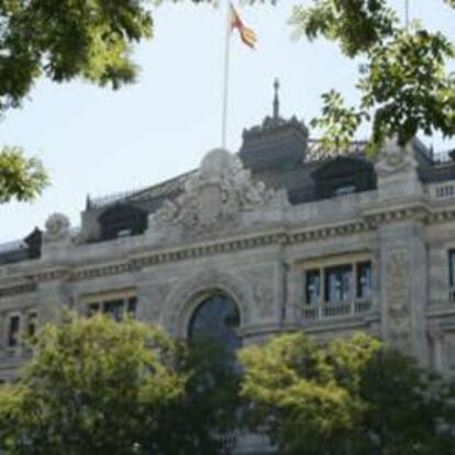 Imagen de la fachada del banco de España.