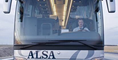 Un autobús de Alsa- 