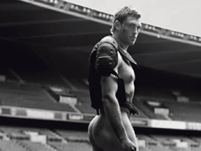 Las agencias de publicidad seguirán explotando la imagen de los deportistas, valga la imagen de este jugador de la selección francesa de rugby.