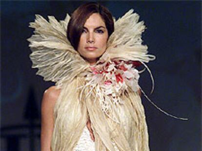 Pasarela Gaudí 2003