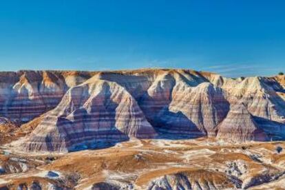 Colinas en Blue Mesa, en el parque nacional Petrified Forest, en Arizona.