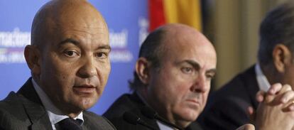 El secretario de Estado de Comercio, Jaime García-Legaz, y el ministro de Economía, Luis de Guindos.