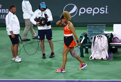 Osaka llora durante el partido contra Kudermetova en Indian Wells.