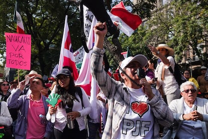 Trabajadores del Poder Judicial de la Federacin protestan en la Suprema Corte de Justicia de la Nacin, el 5 de noviembre.