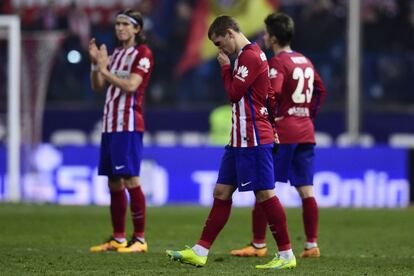 Griezmann, Filipe Luis y Vietto, tras caer eliminados de la Copa