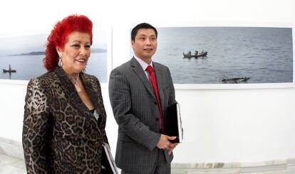 Consuelo Císcar inauguró una exposición en el IVAM con Gao Ping en 2008.
