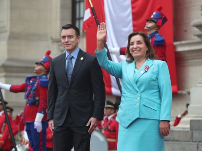 Daniel Noboa y Dina Boluarte en Lima (Perú), el 4 de julio.