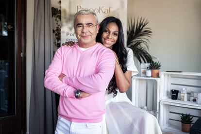 Electa Navarrete with one of her patients, television host Jorge Javier Vázquez.