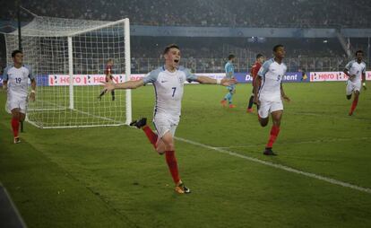 Foden celebra uno de sus dos goles.