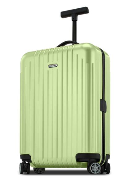 Maleta rígida de Rimowa, modelo Salsa Air, con capacidad para 33 litros. Precio: 369 euros.