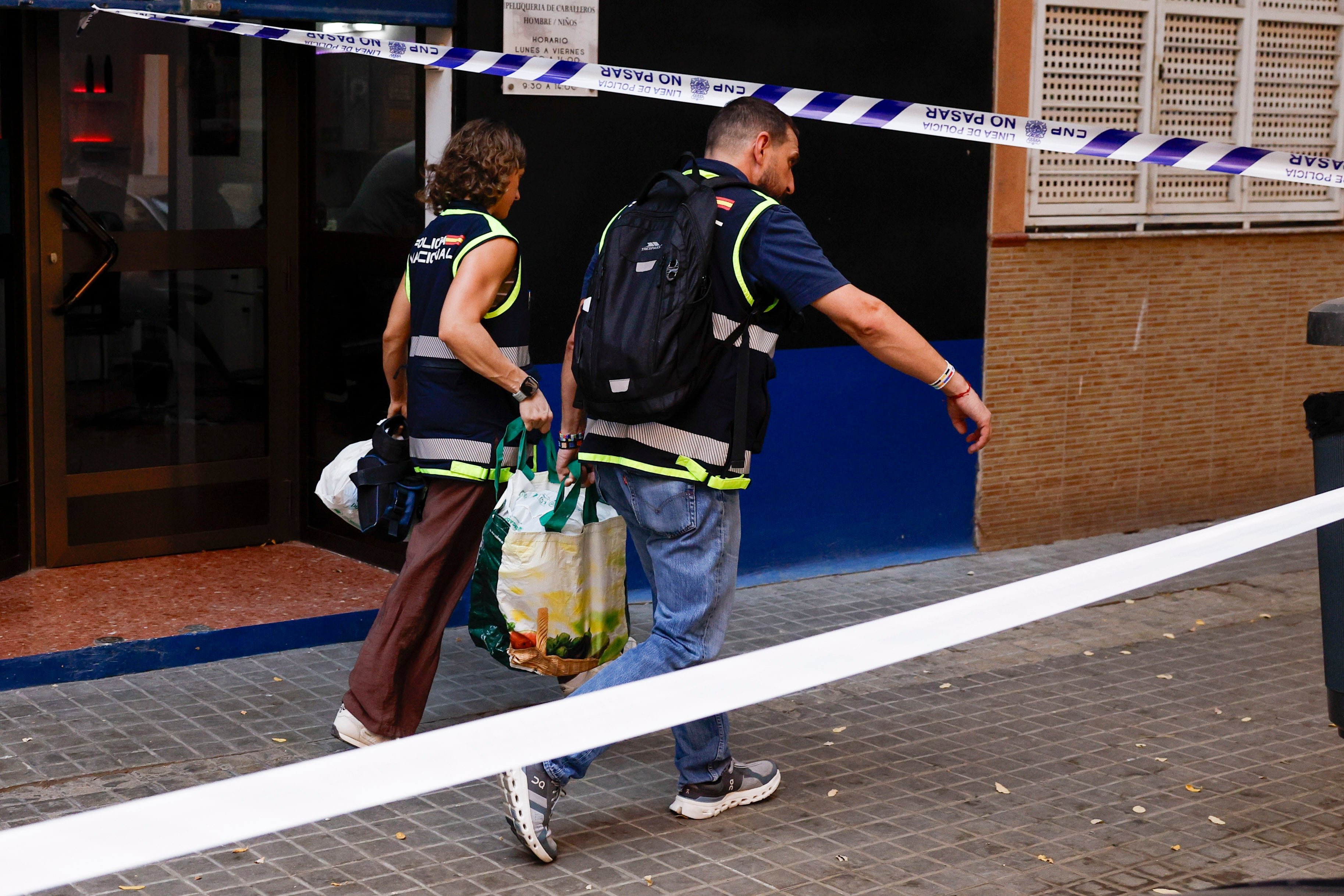 To prison the young man who allegedly killed his stepfather with a manhorn in Valencia