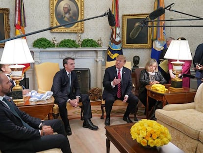 Eduardo Bolsonaro acompanha o presidente Jair Bolsonaro em visita a Trump